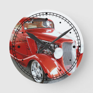 Klassisches rotes Vintages Auto auf Show Runde Wanduhr