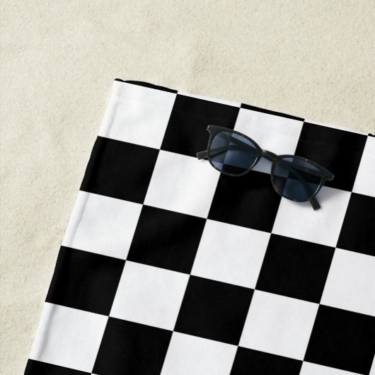 Klassisches Schachbrett-Schwarz-weißes Muster Strandtuch (Beispiel)