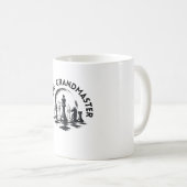 Klassisches Schachdesign mit König Strategie Kaffeetasse (VorderseiteRechts)