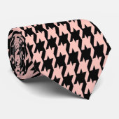 Klassisches Schwarz-Rosa-Hahnentrittmuster Krawatte (Gerollt)