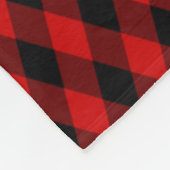 Klassisches Schwarz-Rot-Diamantmuster Fleecedecke (Ecke)