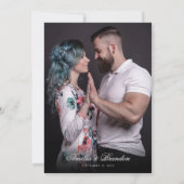 Klassisches Schwarz-Weiß-Script-Foto Hochzeit Einladung (Rückseite)