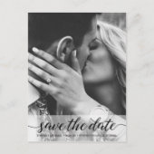 Klassisches Schwarz-Weiß-Skript Save the Date Postkarte (Vorderseite)
