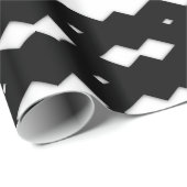 Klassisches Schwarz-Weiß Zig Zag Design Geschenkpapier (Rolleneckpunkt)