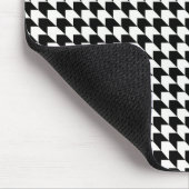 Klassisches Schwarzes Hahnentrittmuster Mousepad (Ecke)