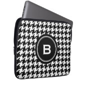 Klassisches Schwarzweiss-Hahnentrittmuster mit Laptopschutzhülle (Vorne Rechts)