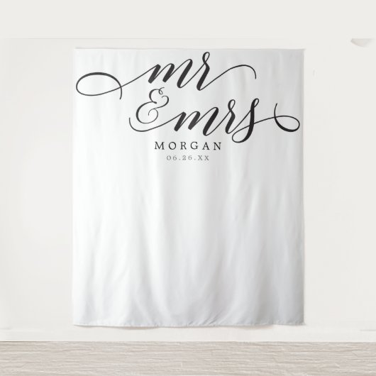 Klassisches Script Mr. & Mrs. Wedding Backdrop Ban Wandteppich (Vorderseite)
