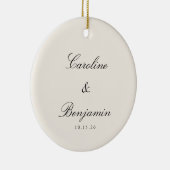 Klassisches Skript Elegant Ivory Wedding Custom Keramik Ornament (Rechts)