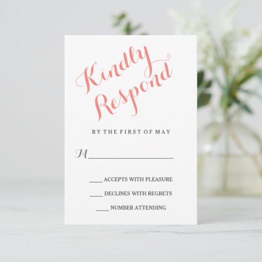 Klassisches Skript | Elegante Wedding RSVP Card (Stehend Vorderseite)