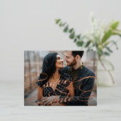 Klassisches Skriptüberlagerungs-Foto Save the Date Folie Einladungspostkarte (Stehend vorne)