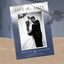 Klassisches Smokey Navy Blue Foto Save the Date Einladung