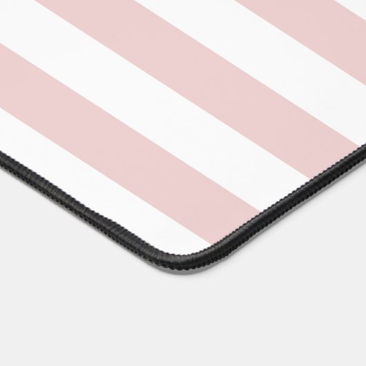 Klassisches Streifenmuster in Rosa auf Weiß Schreibtischunterlage (Ecke)