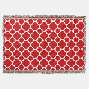 Klassisches und elegantes rotes Quatrefolienmuster Decke