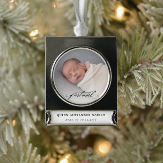 Klassisches Vintages Black Script Baby First Weihn Banner-Ornament Silber
