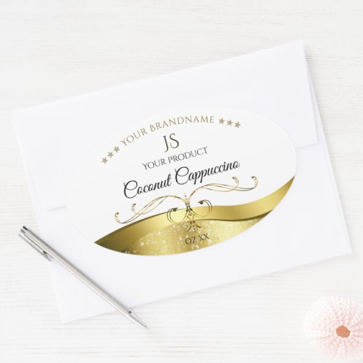 Klassisches Wavy Gold Dekor, helles weißes Monogra Ovaler Aufkleber (Umschlag)