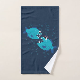 Klatschende blaue Piranha-Fische Handtuch