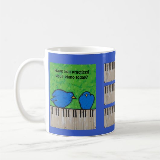 Klavier, das lustige Tasse übt (Links)