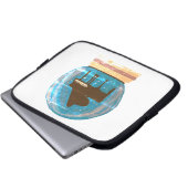 Klavier in einem Schneeglobe Laptopschutzhülle (Vorne Knopf)