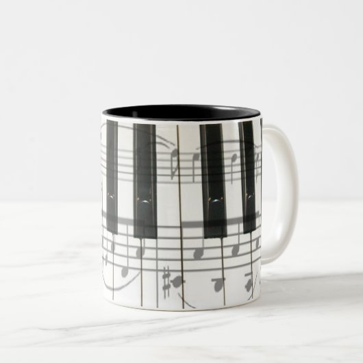 Klavier-Tastatur und Musiknoten Zweifarbige Tasse (VorderseiteRechts)
