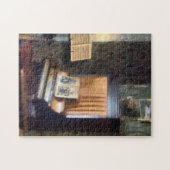 Klavier und Noten auf Stand Puzzle (Horizontal)