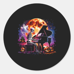 Klavierspielen mit geisterhaftem Halloweenkostüm Runder Aufkleber