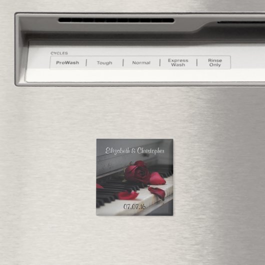 Klaviertasten mit einer Rote Rose Hochzeit Magnet (In Situ (Geschirrspüler))