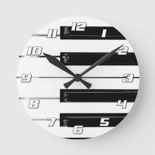 Klaviertasten mit Zahlen Runde Wanduhr