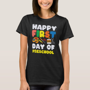 Klebe Glücklicher Erster Tag Im Kindergarten Junge T-Shirt