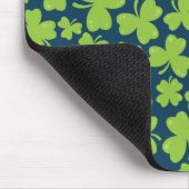 Klee-Blatt-Illustration Mousepad (Ecke)