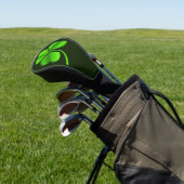 Kleeblatt auf dunkelgrüner Fläche Golf Headcover (In SItu)