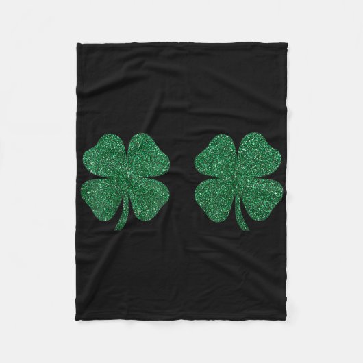 Kleeblatt-Brust-Irischer St. Patricks Day-Kleeblat Fleecedecke (Vorderseite)