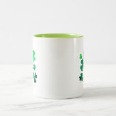 Kleeblatt Clover Leaf Irland Irish Modern Elegant Zweifarbige Tasse (Mittel)