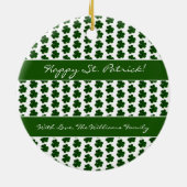 Kleeblatt Clover Muster Custom Text St. Patrick Keramik Ornament (Hinten)