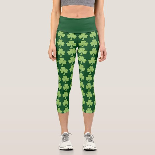 Kleeblatt Clover Polka dots Patricks Day Muster Capri Leggings (Vorderseite)