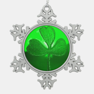 Kleeblatt-Detail aus SAINT PATRICK'S CELTIC HERART Schneeflocken Zinn-Ornament