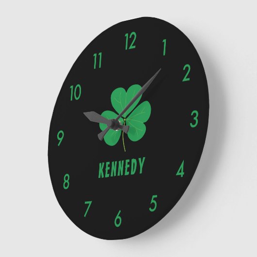 Kleeblatt Green Clover Ireland Celtic Irish Name Große Wanduhr (Winkel)
