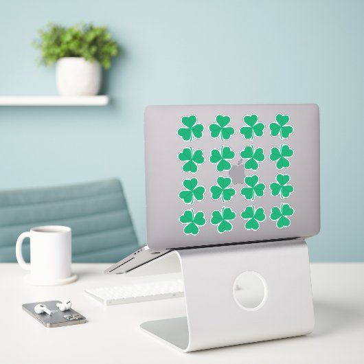 Kleeblatt Green St. Patrick's Day Irish Aufkleber (Laptop auf Schreibtisch)