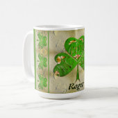 Kleeblatt "Happy St. Patrick's" Kaffeetasse (Vorderseite Links)