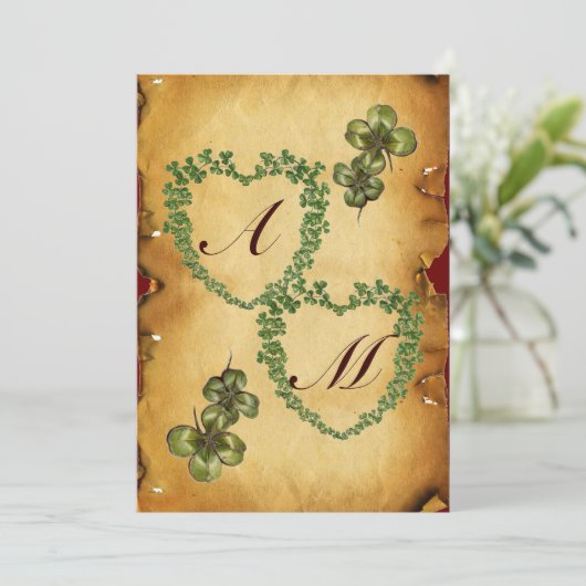 KLEEBLATT HEARTS MONOGRAM PARCHMENT ANKÜNDIGUNG (Stehend Vorderseite)