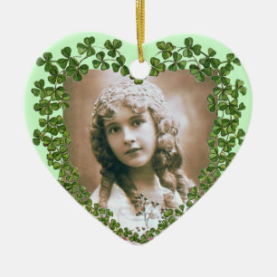 KLEEBLATT-HERZFOTOVORLAGE VON SAINT PATRICK KERAMIKORNAMENT