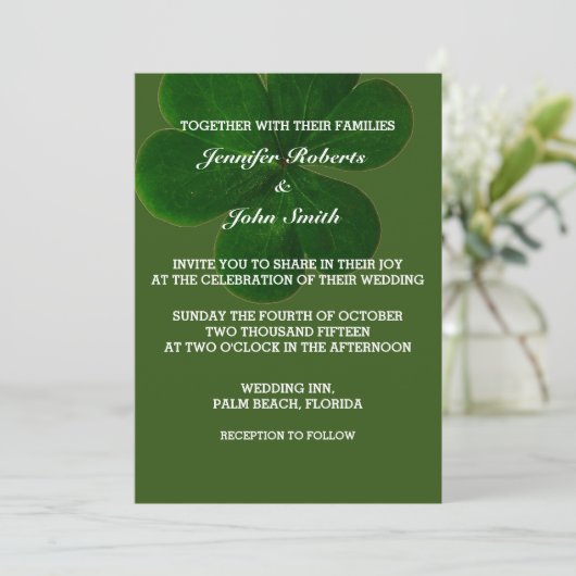Kleeblatt Leaf Forest Green farbenfrohe trendy Wed Einladung (Stehend Vorderseite)