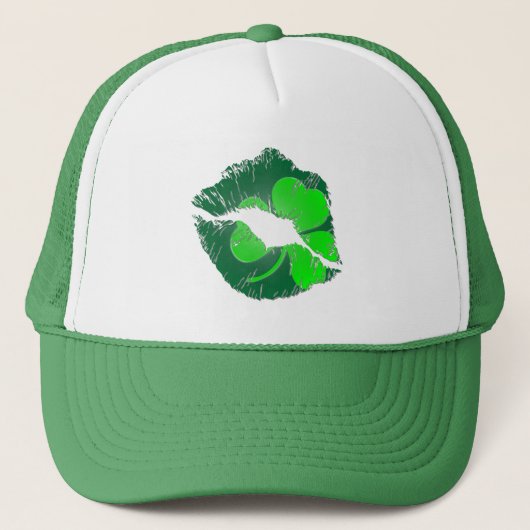 Kleeblatt Lips - Kiss Me Ich bin Irish Trucker Hat Truckerkappe (Vorderseite)