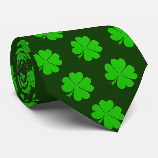 Kleeblatt & Lucky Clover mit Monogramm / St Patric Krawatte (Gerollt)