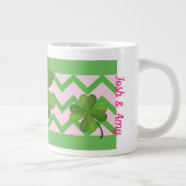 Kleeblatt Lucky in der Tasse der Liebe (Rechts)