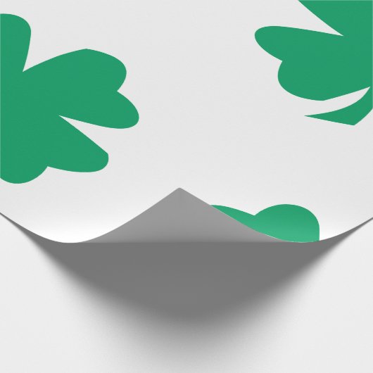Kleeblatt Muster Green St Patrick's Day 2024 Geschenkpapier (Ecke)