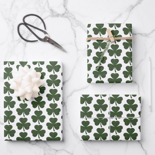 Kleeblatt-Muster Karo Dunkelgrün Geschenkpapier Set (Vorderseite)