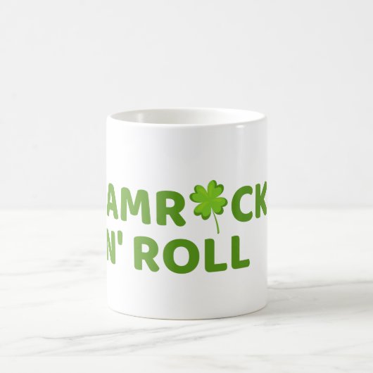 Kleeblatt n Roll St. Patrick Day Kaffeetasse (Mittel)