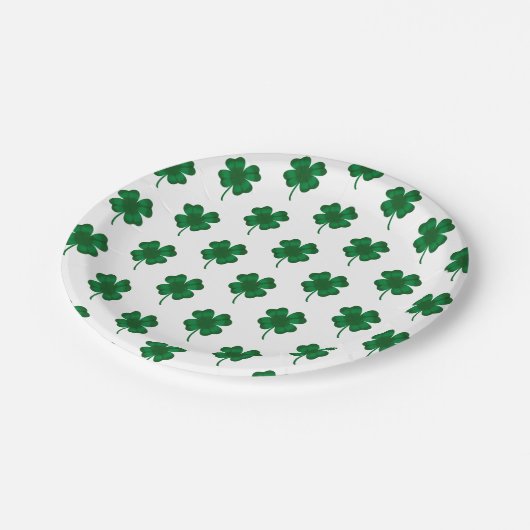 Kleeblatt Saint Patrick's Day  Pappteller (Schrägansicht)