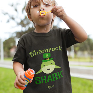 Kleeblatt Shark St. Patrick's Day T-Shirt