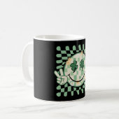 Kleeblatt Smile Face Funny St Patrick's Day Kaffeetasse (Vorderseite Links)